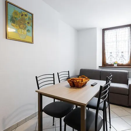 Centre - Croce Di Citta 88 * Αόστα
