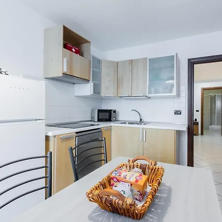 Apartment Centre - Croce Di Citta 88 *